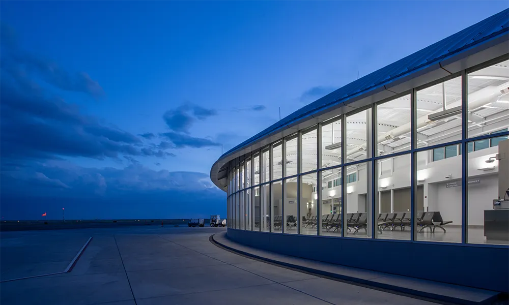 Aeroporto do Condado de Lea, Hobbs, NM, EUA: FlexShade motorizada